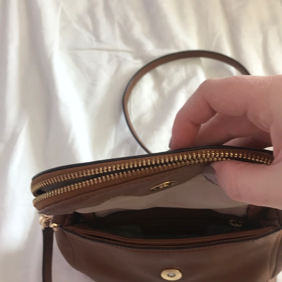Michael Kors crossbody - Picture 4 of 4